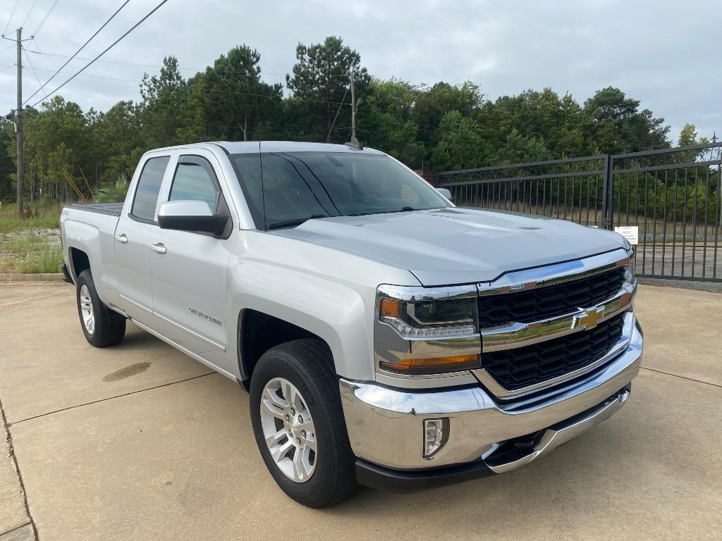 2018 Chevrolet Silverado 1500 LT's photo