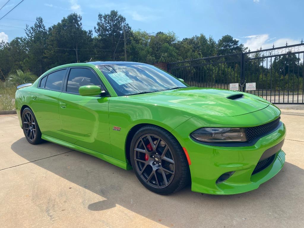 2017 Dodge Charger R/T's photo